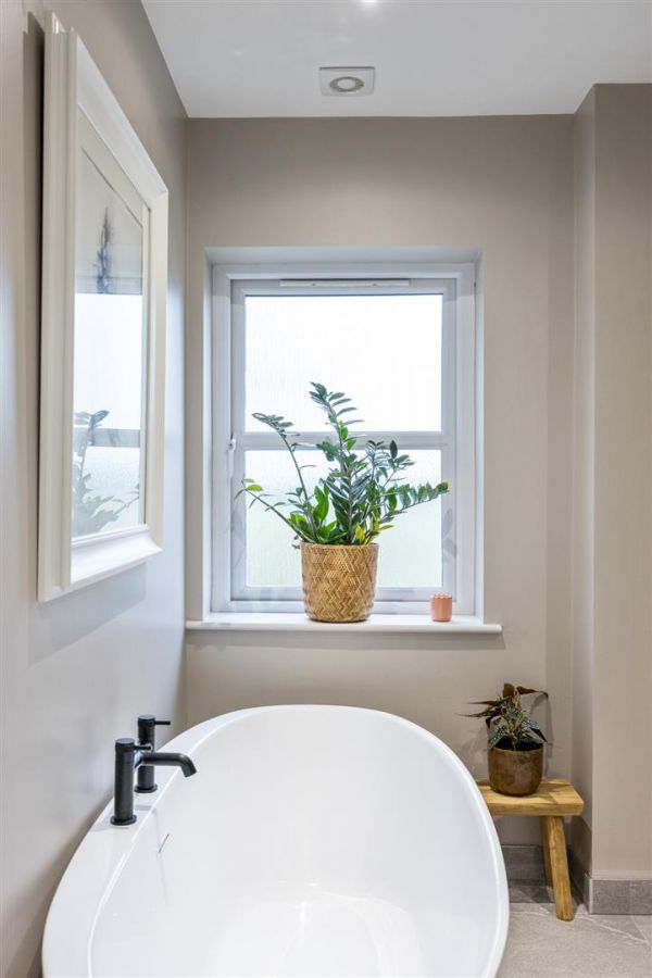 19 High Trees Crescent