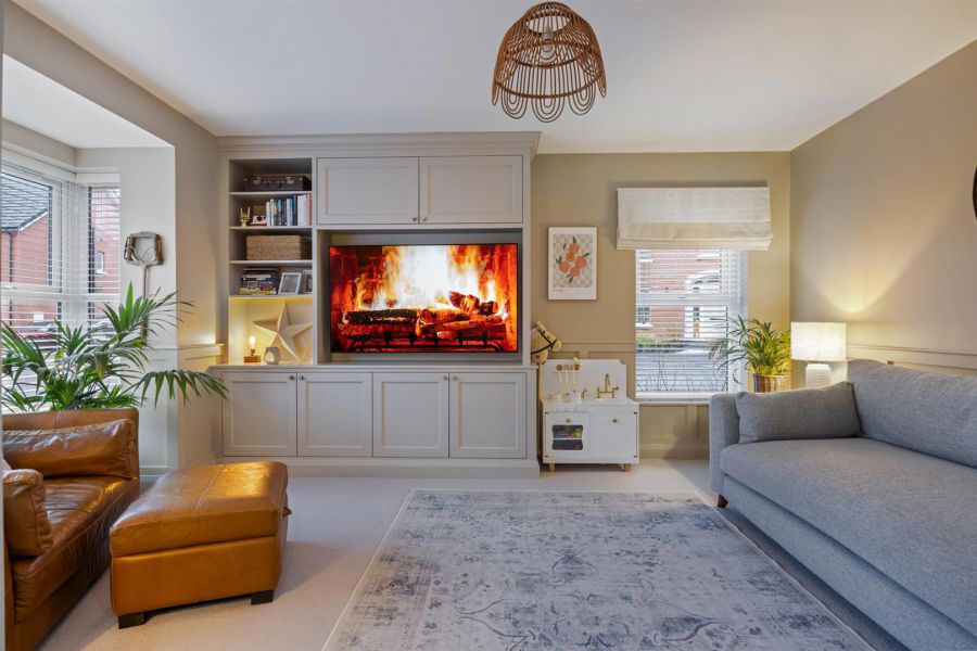 19 High Trees Crescent