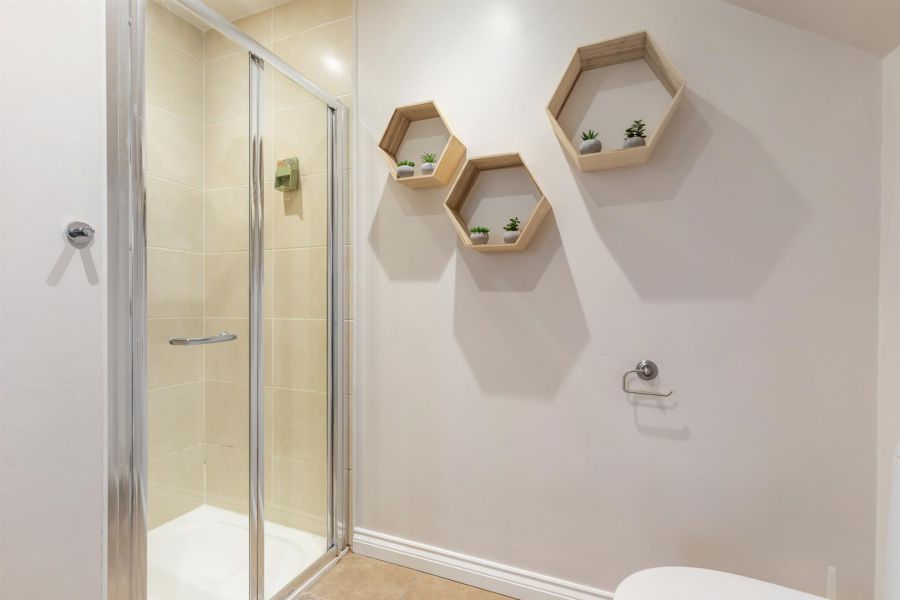 142A Mountstewart Road