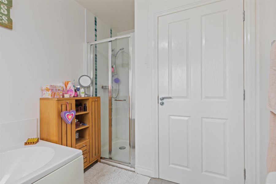 142A Mountstewart Road