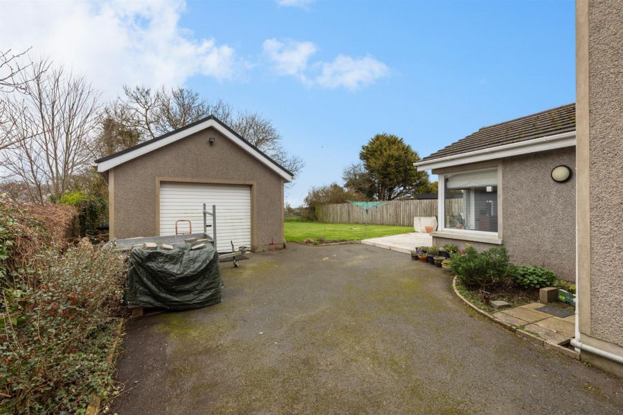 142A Mountstewart Road