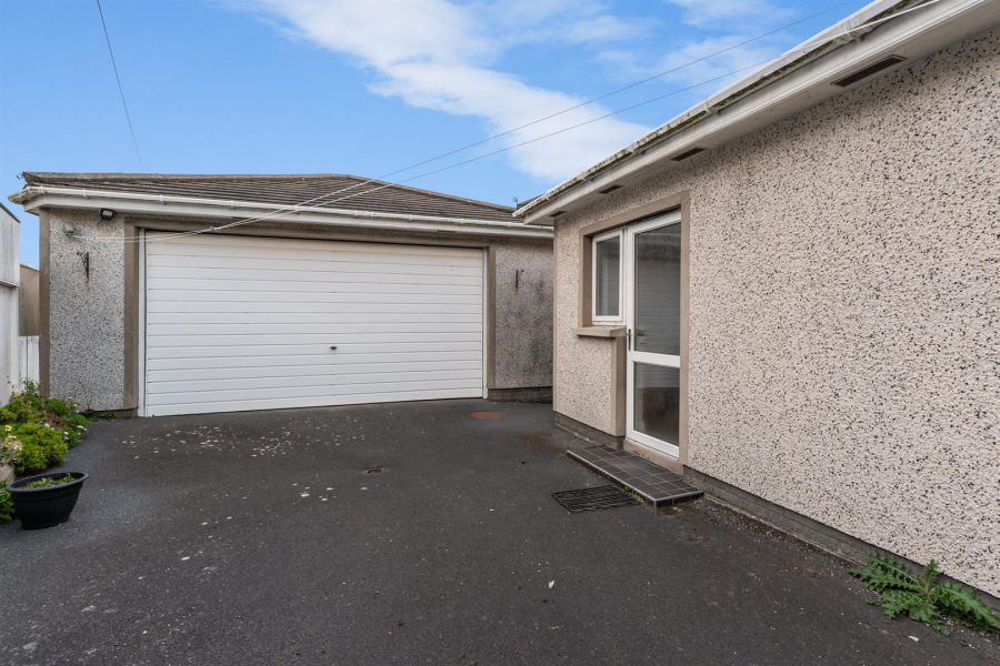 25 Donaghadee Road