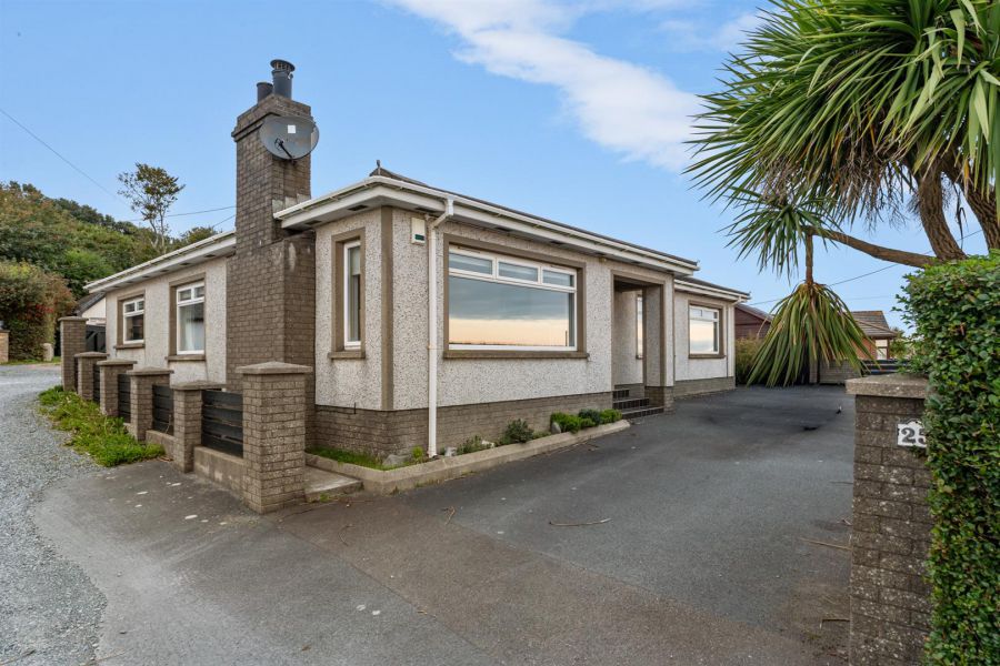 25 Donaghadee Road