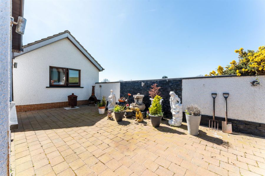 24 Ashley Crescent