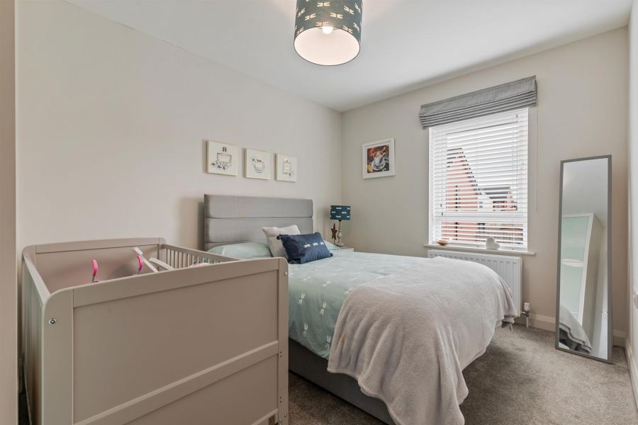 39 High Trees Crescent