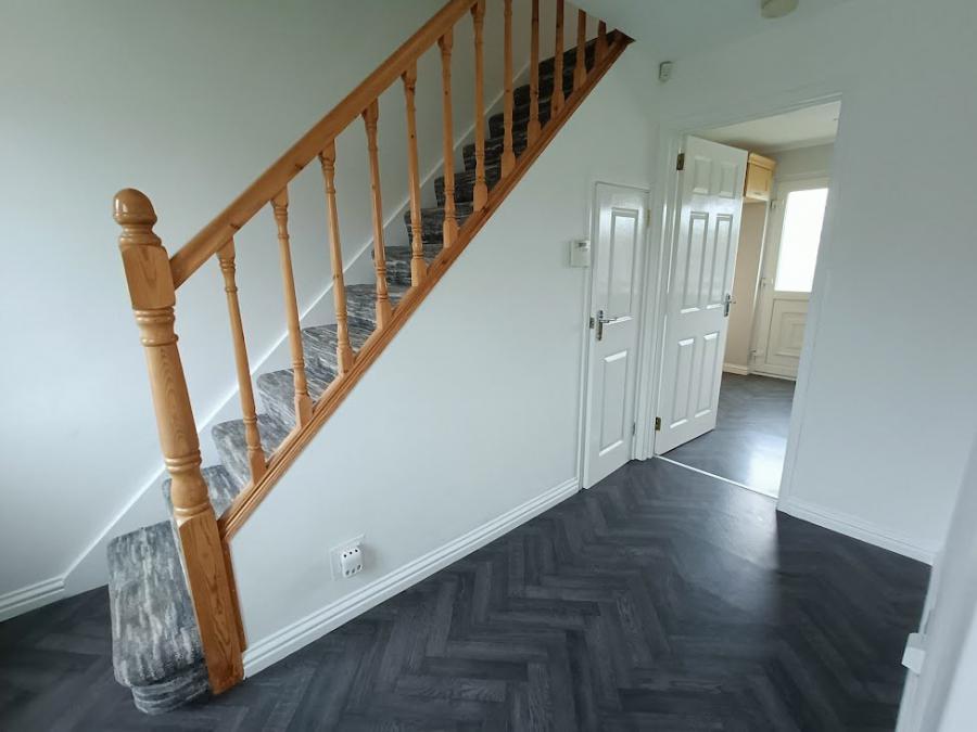 10 Cloverhill Drive