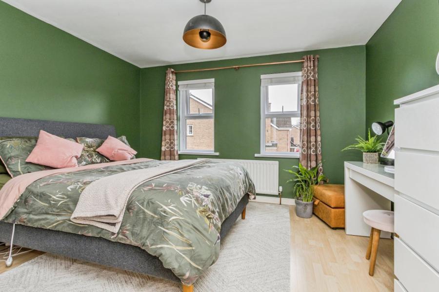 56 Lord Warden's Hollow