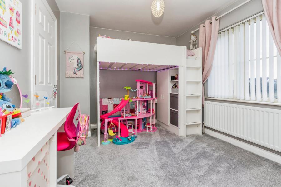 20 Coopers Mill Close