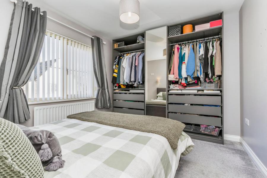 20 Coopers Mill Close