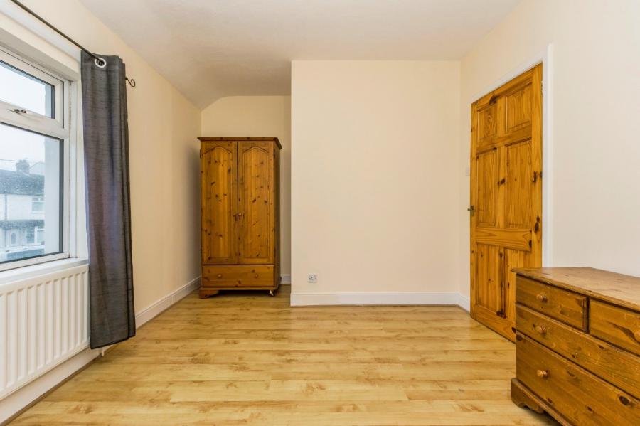 26 Clandeboye Road