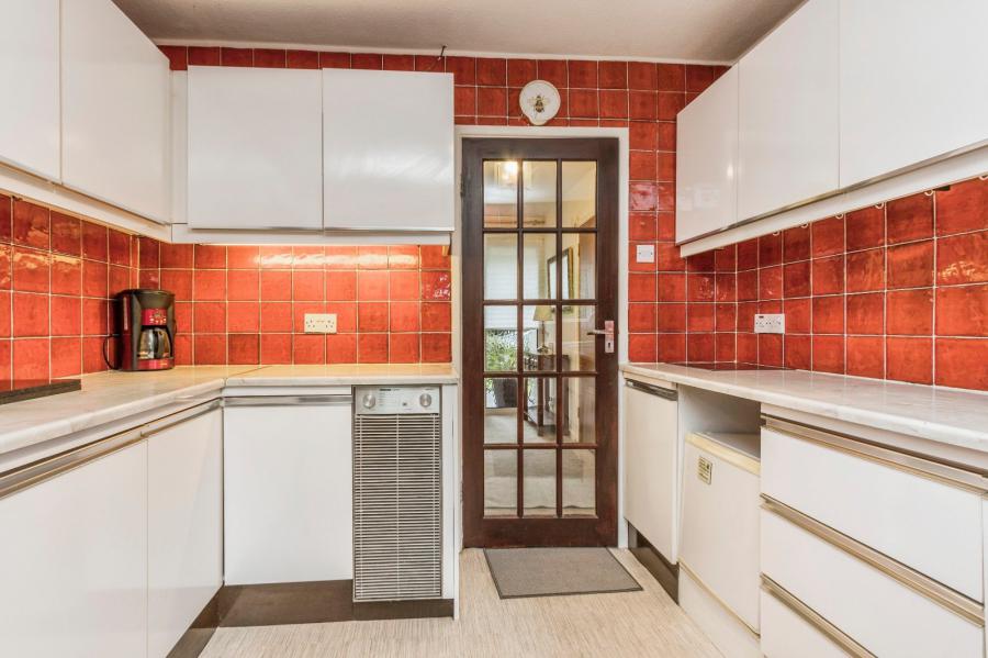 3 Craigowen Road