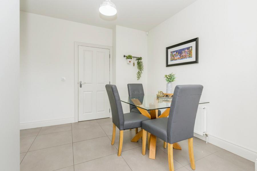 9 Helens Wood Lane