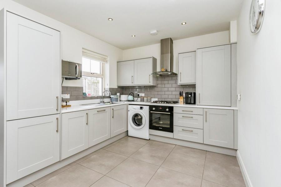 9 Helens Wood Lane