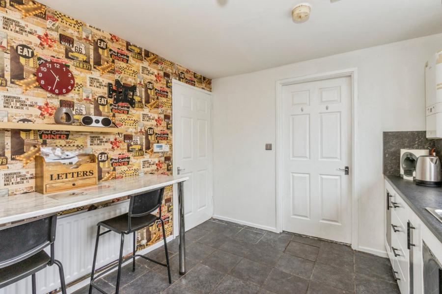 24 Bloomfield Walk