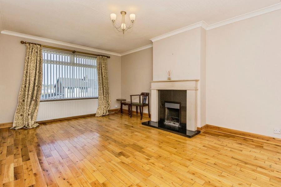 30 Sinclair Road North