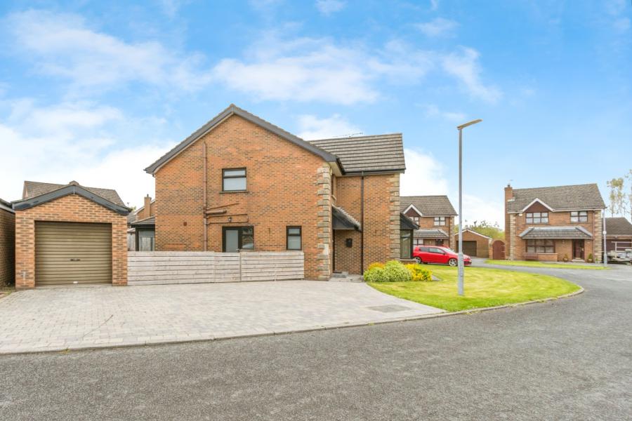 2 Ardvanagh Park