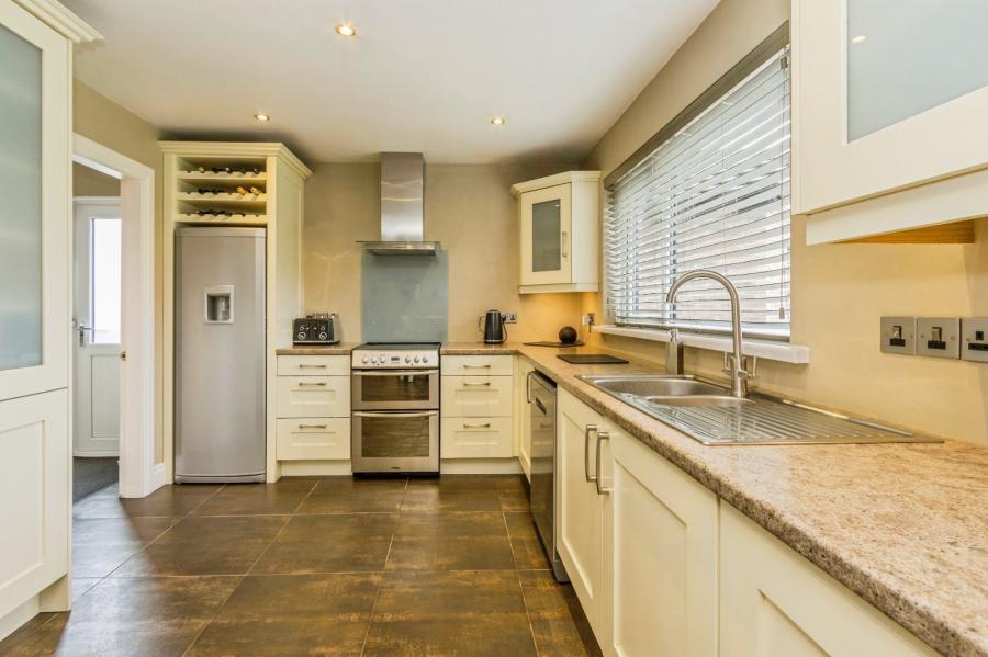 2 Ardvanagh Park