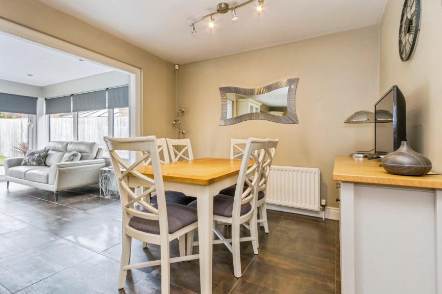 2 Ardvanagh Park