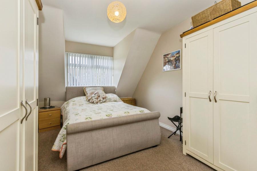 15 Lord Warden's Grange