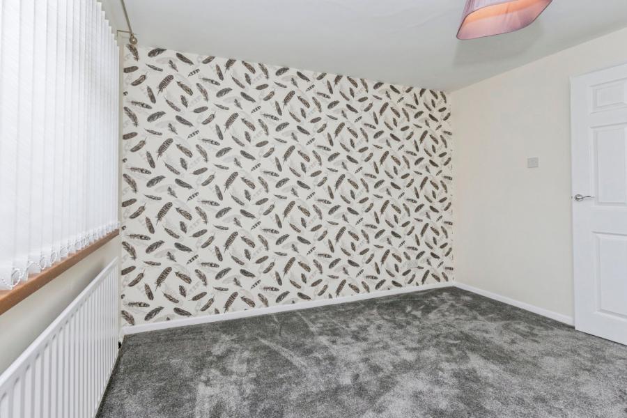 12 Abbots Close