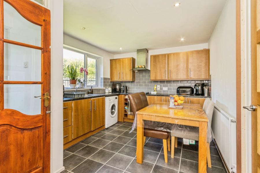 28 Rathgill Place