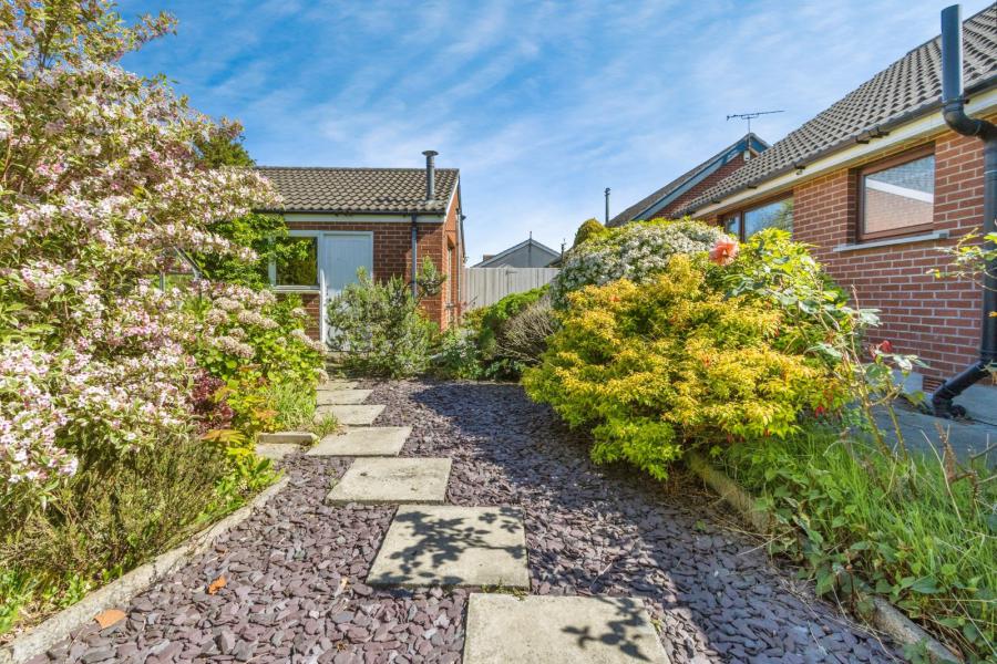 5 Gransha Road