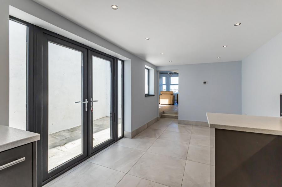 6 Mount Pleasant