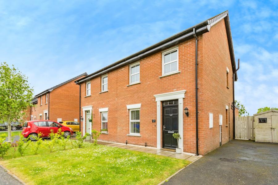 139 Linen Crescent, bangor, county down, BT19 7JW