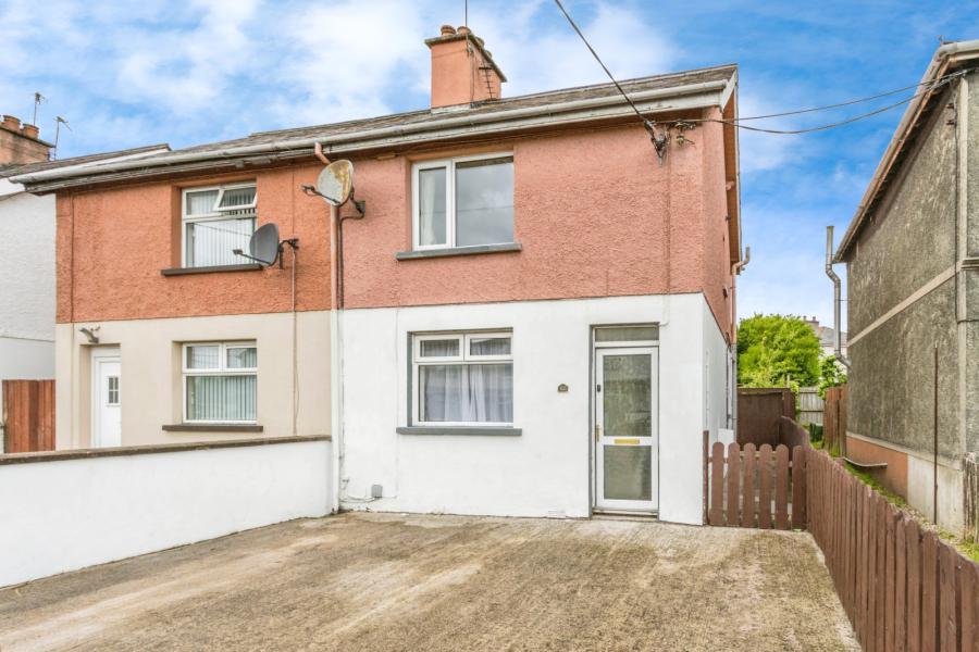 12 Clandeboye Road