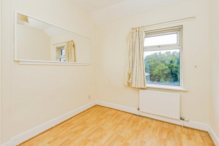 12 Clandeboye Road