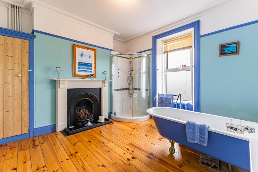 Ardbracken House, 2 Upper Clifton