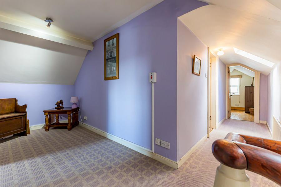 Ardbracken House, 2 Upper Clifton