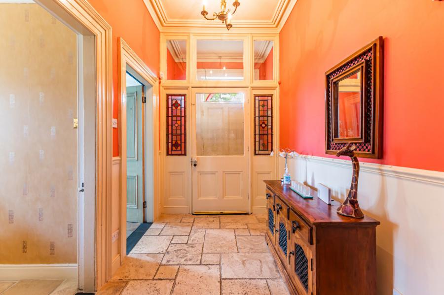 Ardbracken House, 2 Upper Clifton