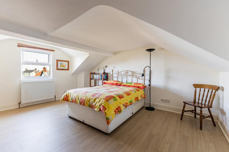 Ardbracken House, 2 Upper Clifton
