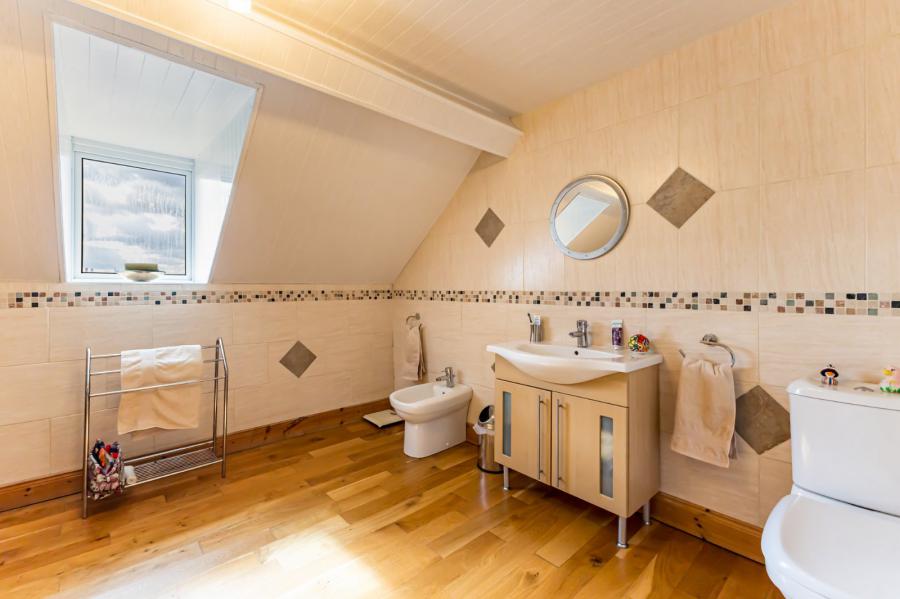 Ardbracken House, 2 Upper Clifton