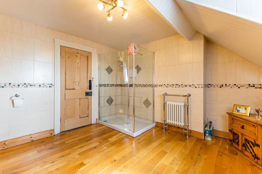 Ardbracken House, 2 Upper Clifton