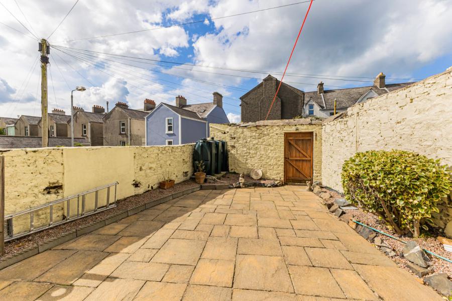 Ardbracken House, 2 Upper Clifton