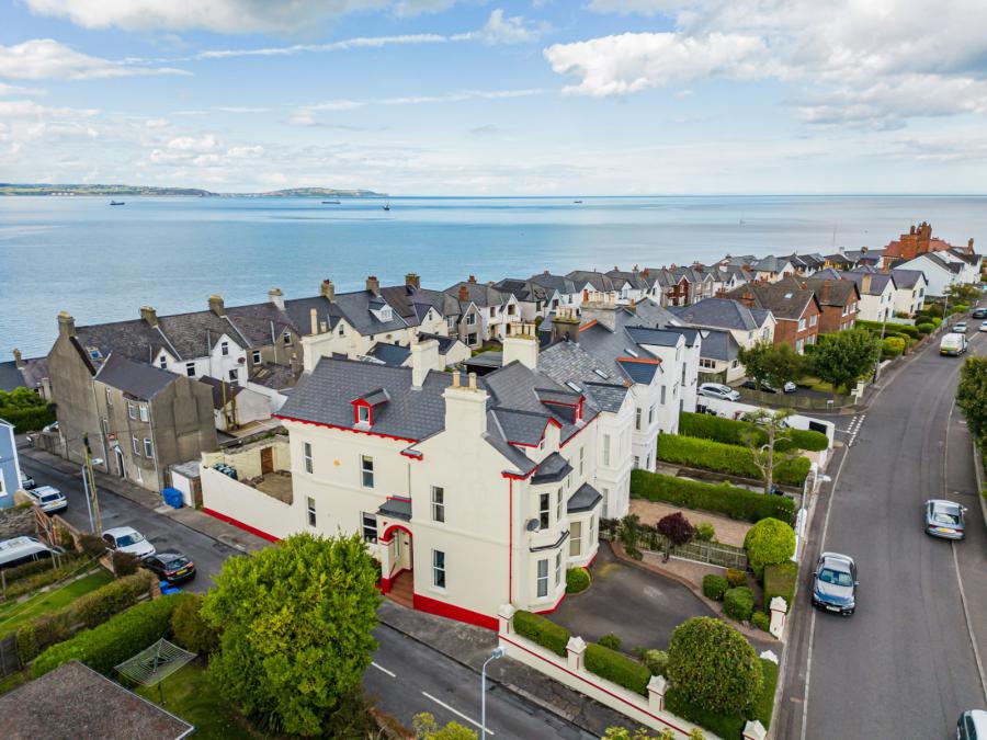 Ardbracken House, 2 Upper Clifton