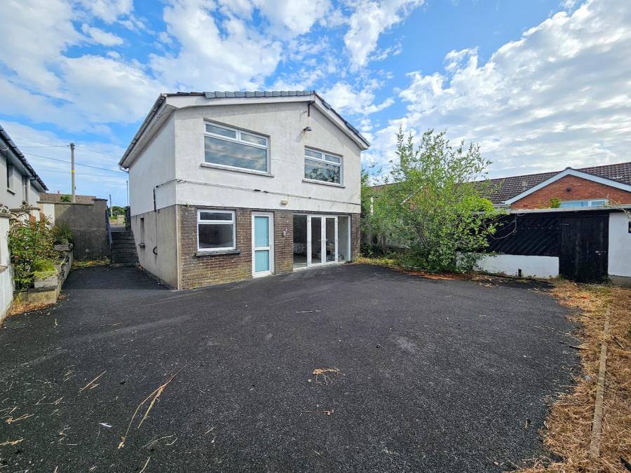 22 Dixon Road