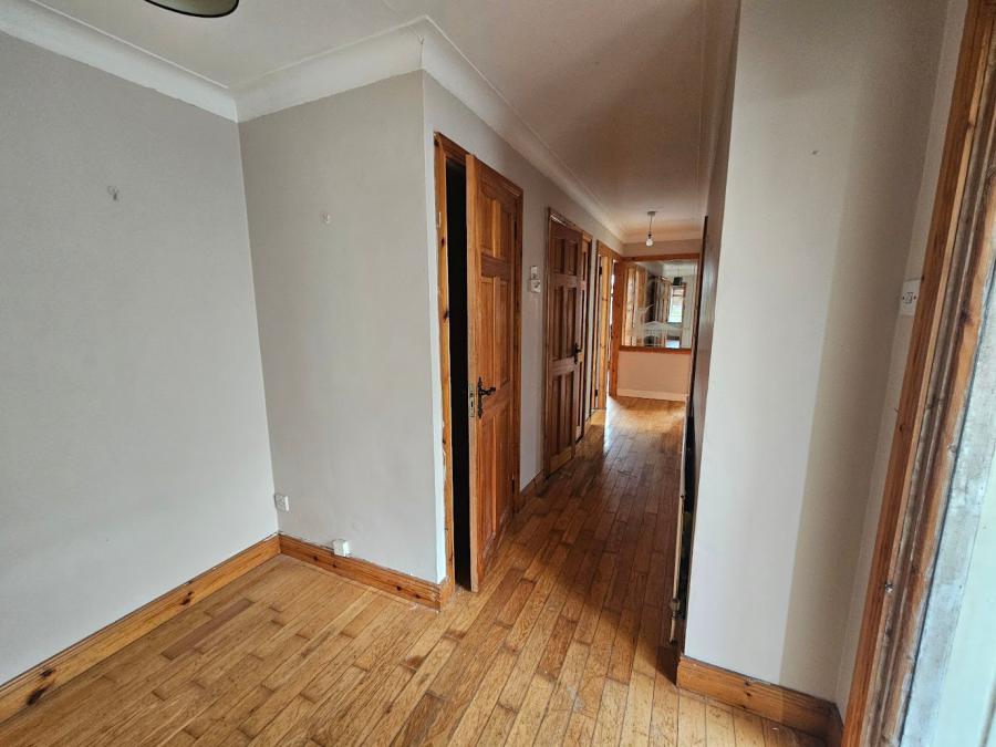 22 Dixon Road