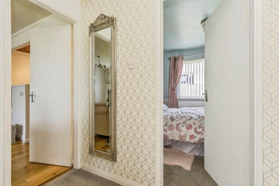 21 Meadowvale Park