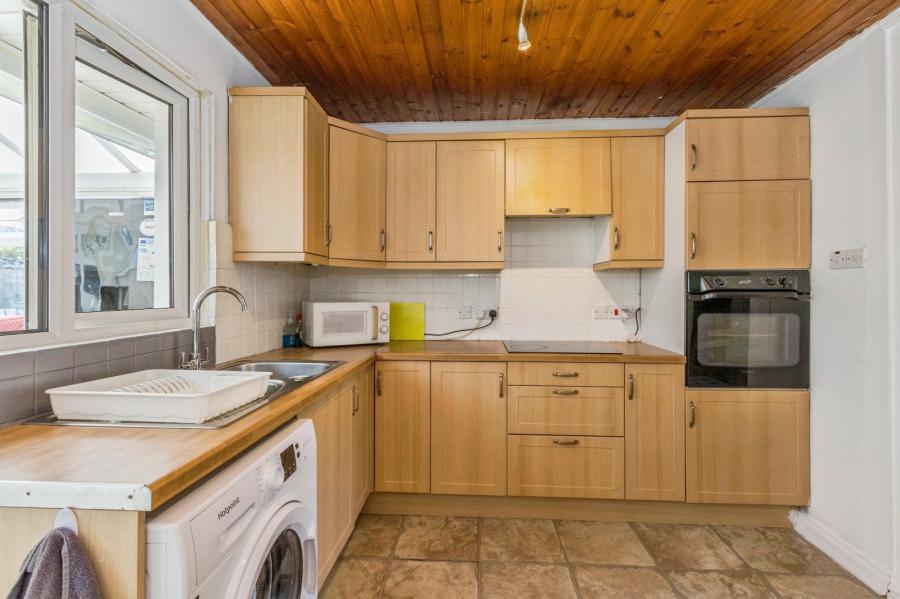 21 Meadowvale Park