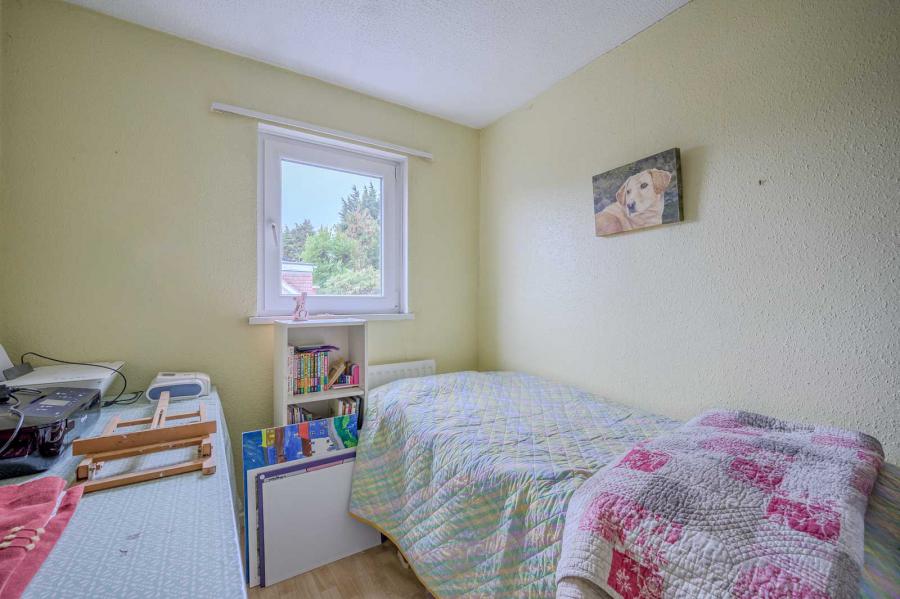 52a, Gransha Road