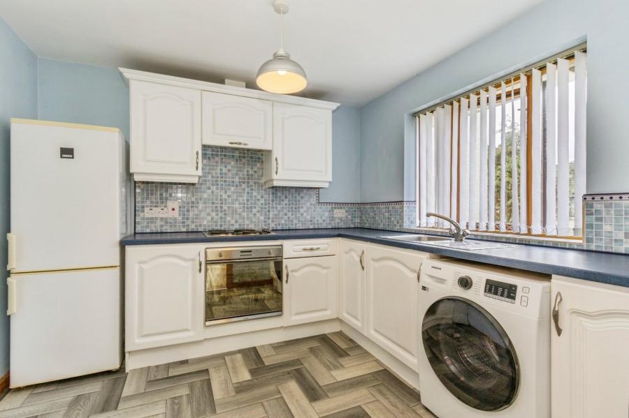 11 Shaftesbury Road