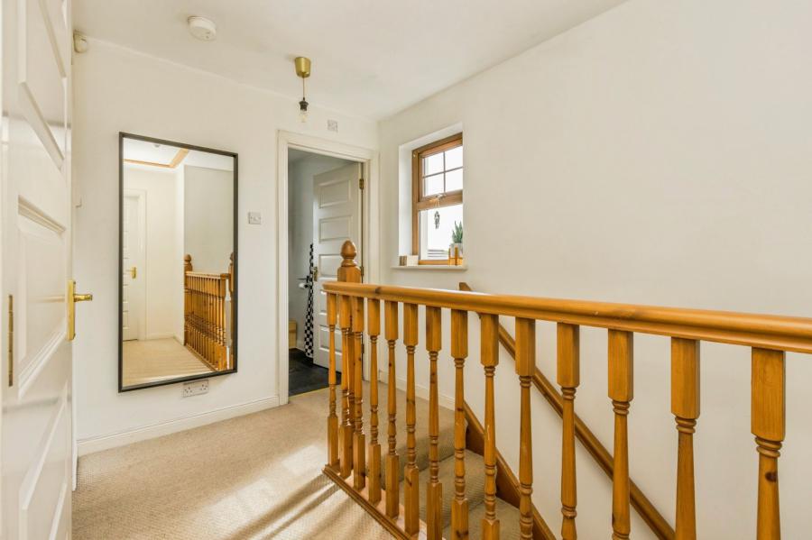 5 Bridgelea Lane