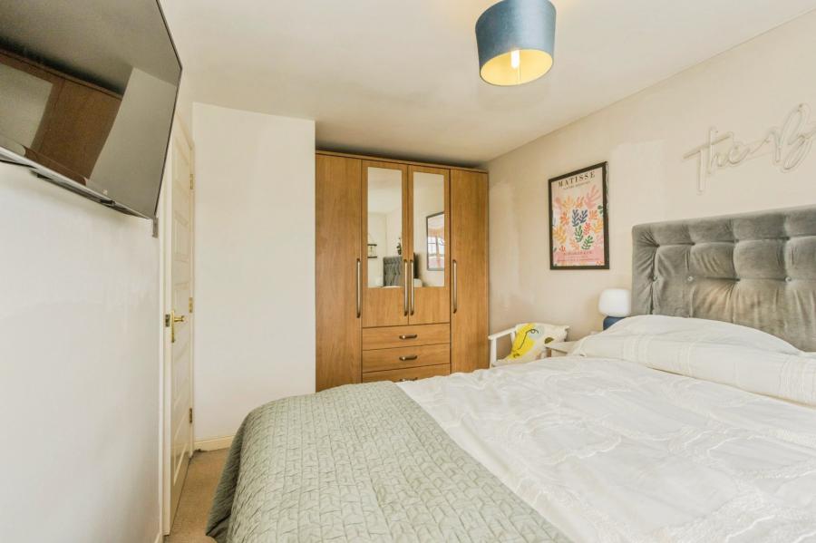 5 Bridgelea Lane