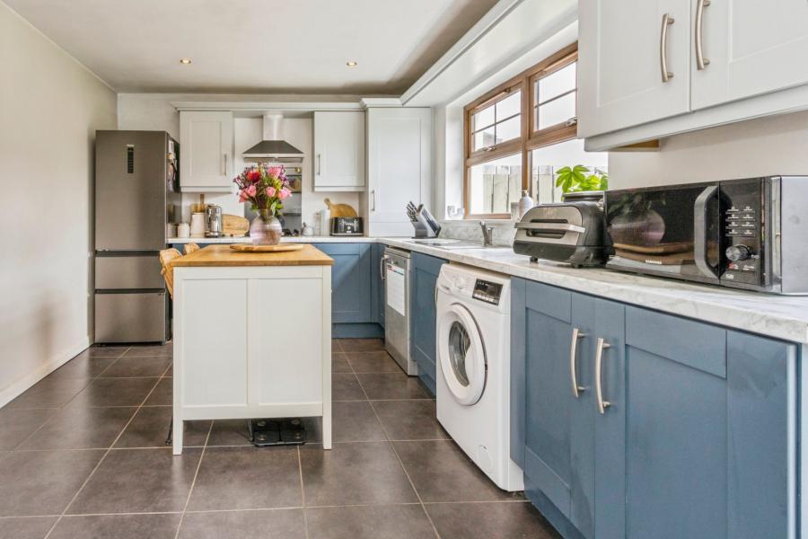 5 Bridgelea Lane