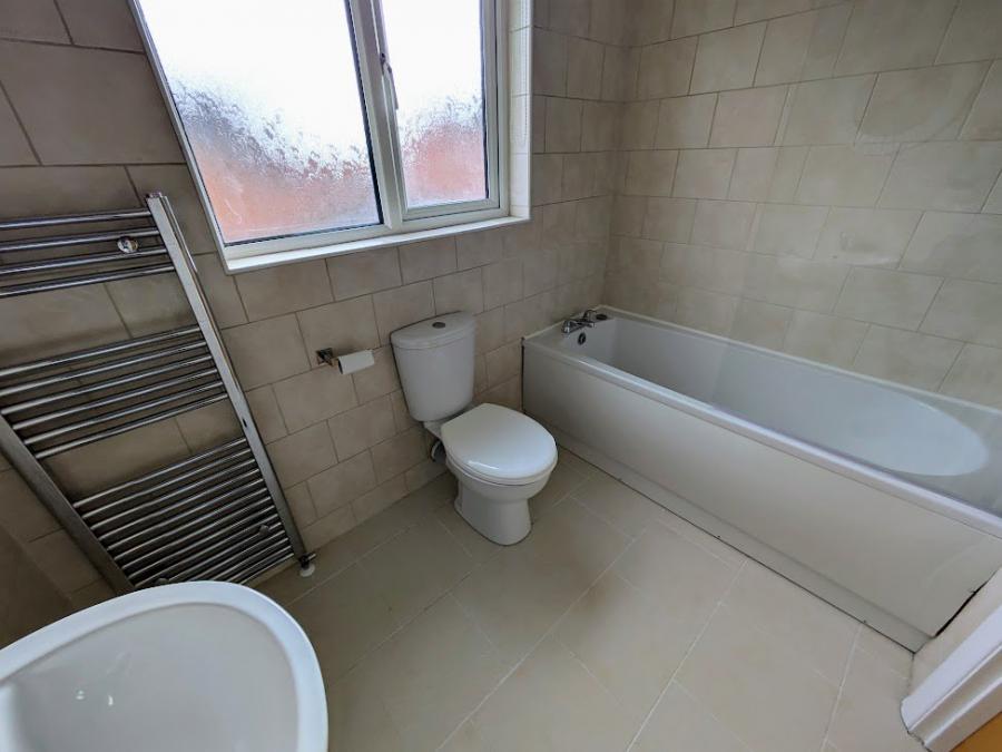 2 Cloverhill Grove