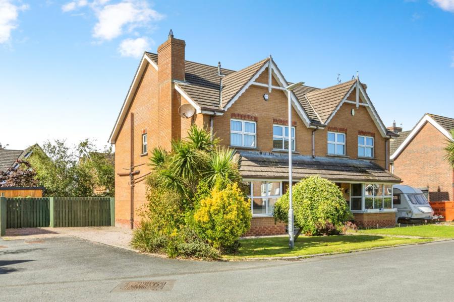 84 Ardvanagh Road