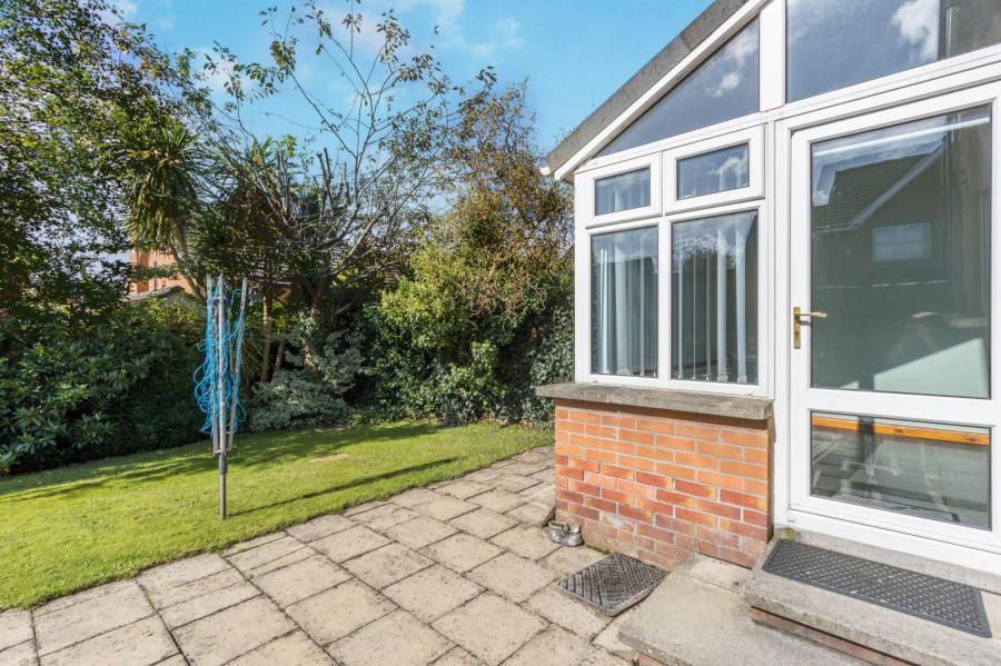 84 Ardvanagh Road